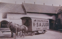 The great-grandfather of the witness Václav Sajler ran a mail-order business in Zlonice