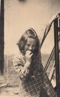 Miloslava Müllerová, Chlumec u Olešníku, 1944