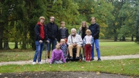 Alois Volkman with daughter, son-in-law and grandchildren 2017