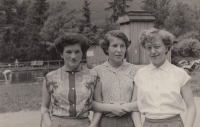 Mum Marie Hovorková, née Belzová, with her friends Pavla Pribylova and Marta Haštarová at the Zdeněk Nejedlý Spa