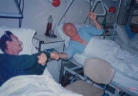 Congratulations to dad Miroslav Hovorka (left) from a patient in the room on his marriage to his second wife Stanislava Taušová on 9 November 1999, nine days before his last breath; he married her so that she would have a decent pension