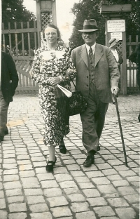 Grandfather Václav Petrželka with his wife