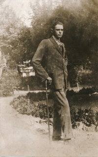 Otec Karel Růžička, 30. léta 20. století 