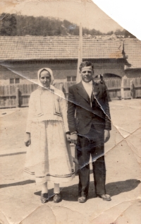 Parents Anna and Karel Merhaut, Gerník, 1949