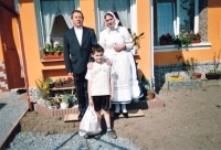 Václav Merhaut with his wife Kateřina and their grandson Adrian, Červený Hrádek (Plzeň), ca. 2012