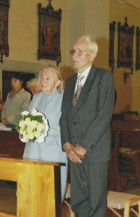 Mr. and Mrs. Vrana in 2012 on their diamond wedding anniversary