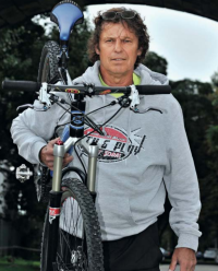 Jiří Hřebec v roce 2010, kdy ho kromě tenisu bavila velmi i jízda na kole