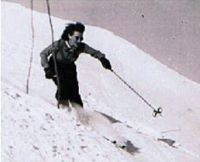 Sister of František Příhoda Alexandra Nekvapilová as Czechoslovakian representative in 1946 during downhill training