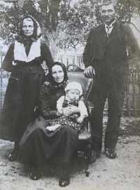 From left: grandmother, great-grandmother, father, grandfather, 1924