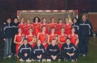 Alena Mejzlíková as coach of the women of Slavia Prague, standing second from the right. The picture is from the first decade of the 20th century