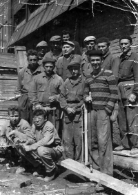 Josef Stříbný with his colleagues at the construction of Klement Gottwald's New Hut, 1950s, witness on the right