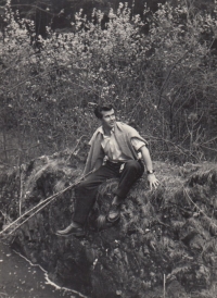 Jiří Cimrman kdesi mezi Plešnicemi a Bubnem, 50. léta