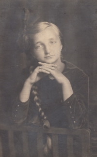 Maminka Lubomíra Schimmera pravděpodobně v roce 1925