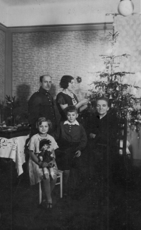 Christmas with Grandma Šťastná, Sobeslav, 1939