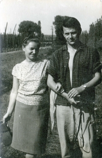 Jan Skalla with his mother Jena - hop brigade 1962