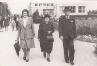 Mum Drahomíra, née Skočdopolová (left), with her parents in Velichovka in 1949