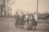 Meeting at Rosemarie Bensch's 6th birthday party in Grenzeck at the brickyard, April 1940