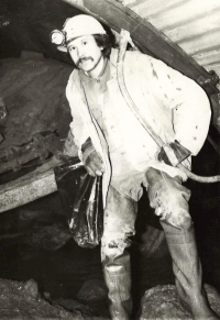 A witness during the May 1981 cave-in at Hamr I mine