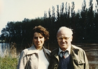 Anna Dusová with husband Jaromír Dus, 1990