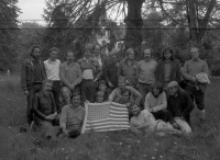 First official meeting of SPUSA signatories, Leoš Duda far right in the bottom row, Lešná Castle, 1987