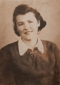 Rosalie Koubová, rok po propuštění z vězení, 1953