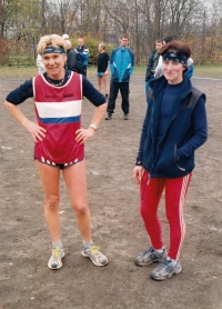 Blanka Paulů (left) at the cross-country races in Genoa nad Nisou at the beginning of the 21st century. Next to her, Heidi Suchánková - Hanyšová