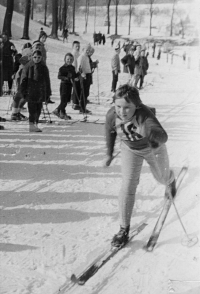 Blanka Paulů at a school race in the Krkonoše, 1963