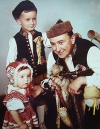 Antonín Konrády with his son Vlastimil and daughter Ivana