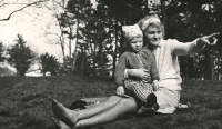 Miroslav Svoboda with his mother Bohumila in 1967