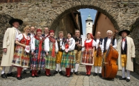 Konrády's bagpipe music at the Chodské festivities in Domažlice