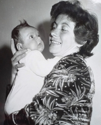 Wife Vlasta Konrádyová with son Vlastimil