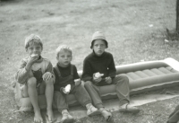 Sons Štěpán, Josef and František Svoboda in 1992