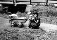 Ludvík Procházka with his mother Růžena