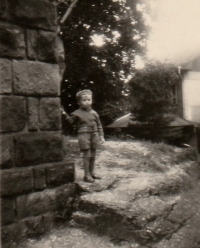 Jaroslav Ladýř, 1950s, Kyselka (village)