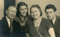 Photo of the Pecka family, from left: from left: Rudolf Pecka (father), Irena Pecková (mother), Anna Pecková (mother) and Miloslav Pecka (brother), Pilsen, 1941