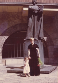 Eva Hejdová with her daughter Kristýna after graduation, 1977