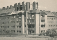 Vypálené domy na Pankráci po Pražském povstání, Praha, 1945