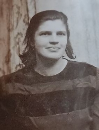 Anna Grillová, 40. léta