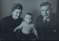 Walter Jank mit seinen Eltern