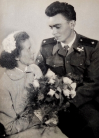 Wedding photos of Hana and Jiří Stehlík from June 1955