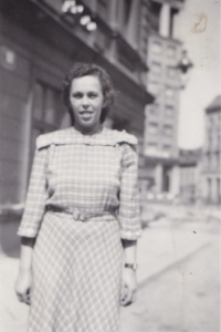 Vlasta Jiránková in Liberec, 1945