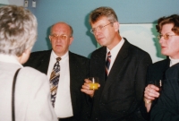 Otakar Mika (second from the right) as head of the Cheb district office at the Euroregion Egrensis meeting, first half of the 1990s