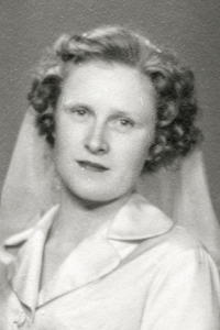 Wedding portrati of Antonie Tichopádová, 1956