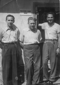 Collection camp Vyhne, Slovakia, 1943, father in the middle