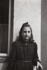 Olga Adámková, Olomouc, 1943