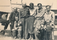 1954: father Vladimír Charousek (3rd from right), airport Raná u Loun