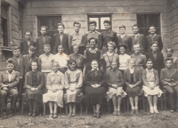 Eighth grade, 1956, Marie Vařáková, fourth from the bottom right