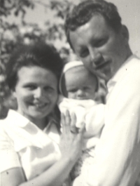 Miloš Müller with his mother Hana Müller and father Miloslav Müller in 1965