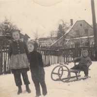 Macek siblings - Anna, Markéta and Rudolf