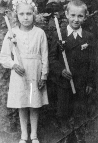 First Holy Communion of Antonín Najser and his sister Anna in the 1940s